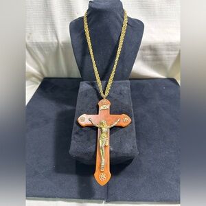 Vtg: BAKELITE Cross Pendant Necklace ••True & Tested